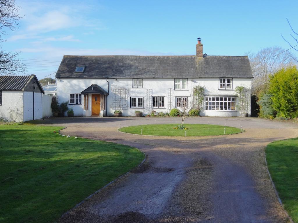 Bed and Breakfast Hunters Croft Sway Екстер'єр фото